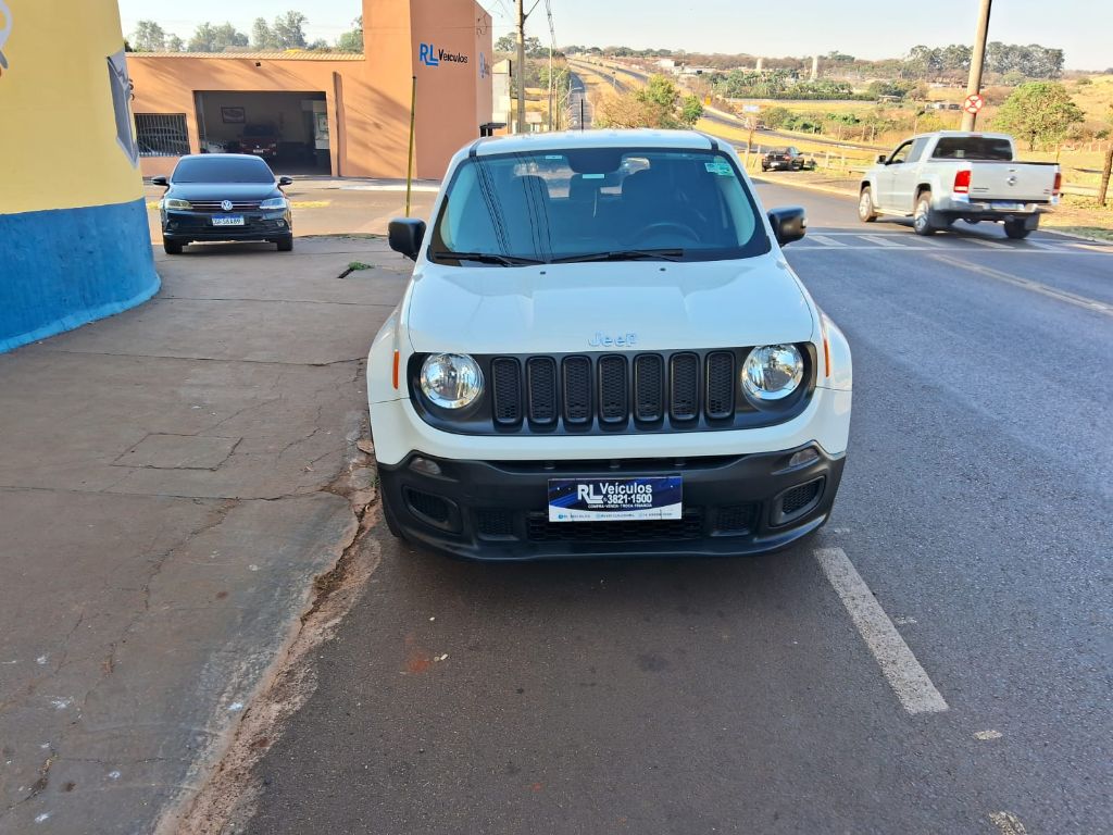 Renegade1.8 4x2 Flex 16V Aut.