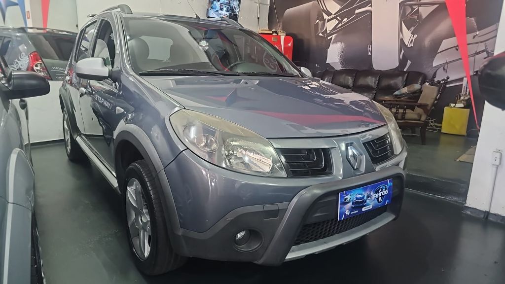SANDERO STEPWAY Hi-Flex 1.6 16V 5p