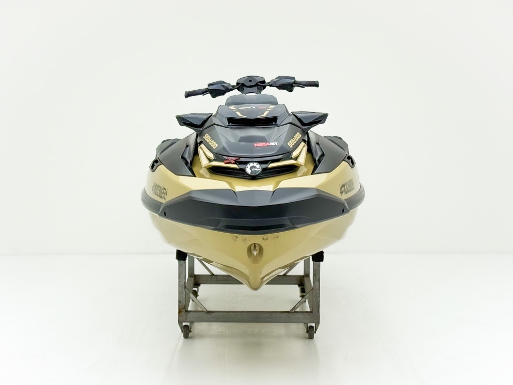 SEA-DOO RXT-X 325