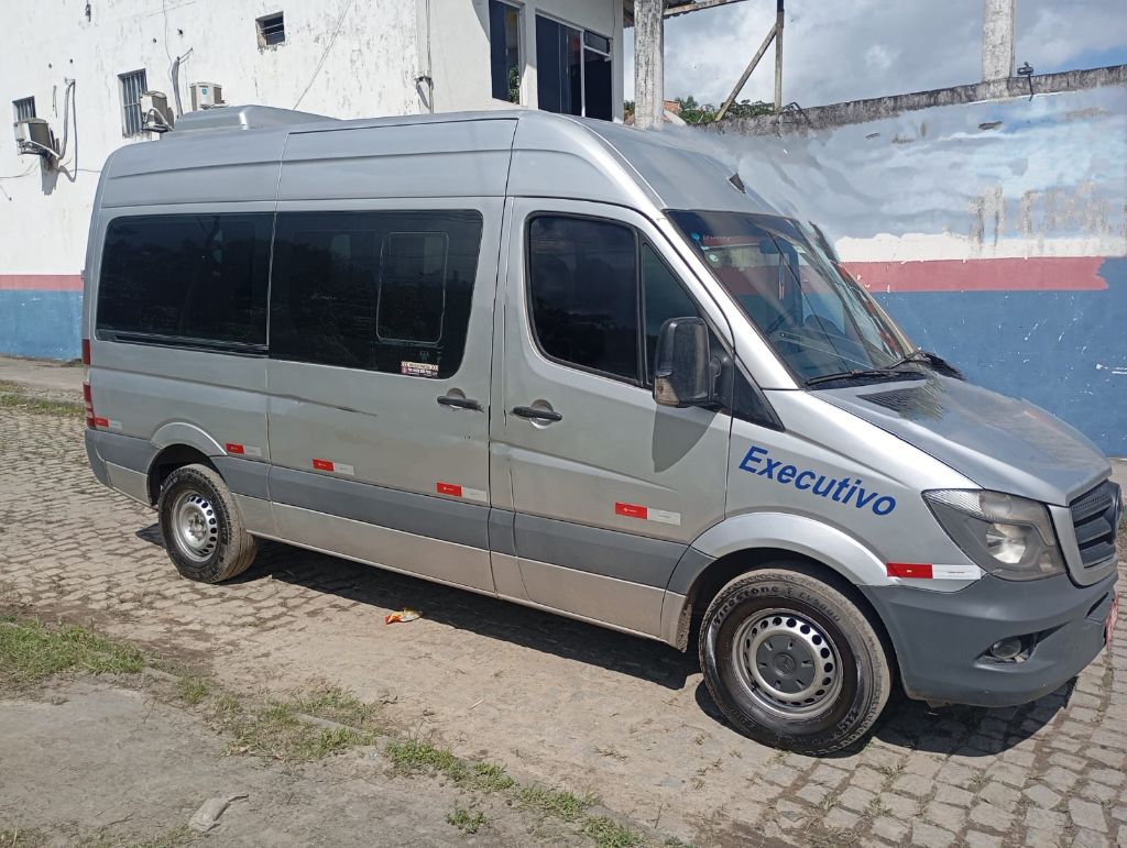 SPRINTER CDI 415 ANO 2017 LUXO JM COD.1599