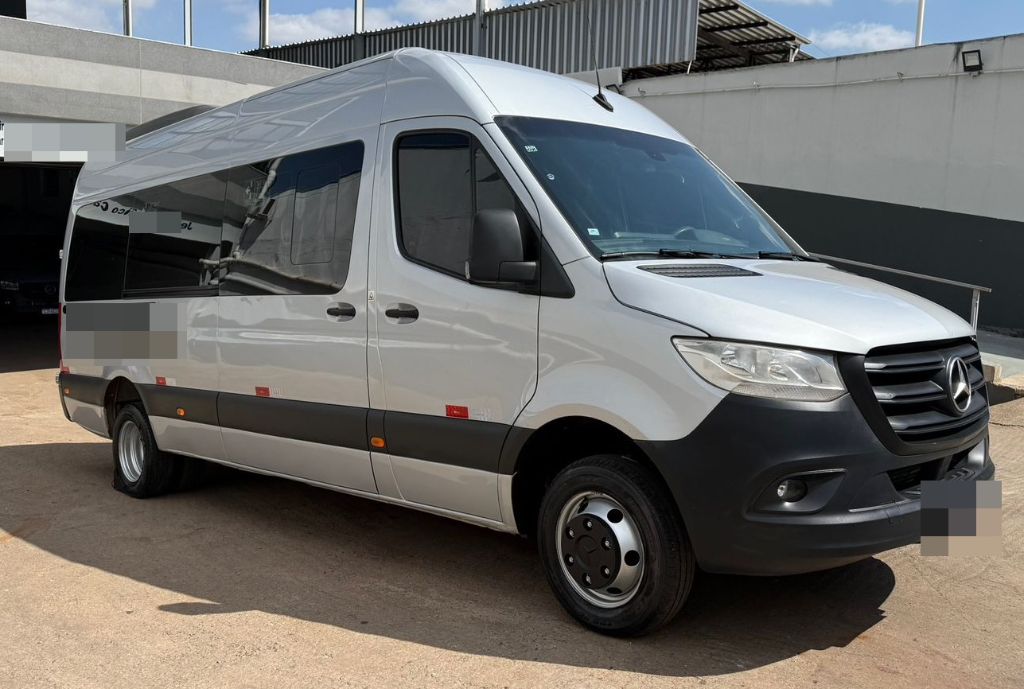 SPRINTER CDI 416 ANO 2021 LUXO JM COD.432