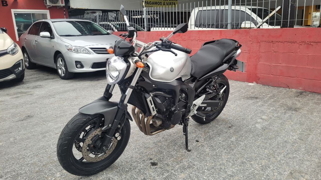 Yamaha FZ6 Fazer N