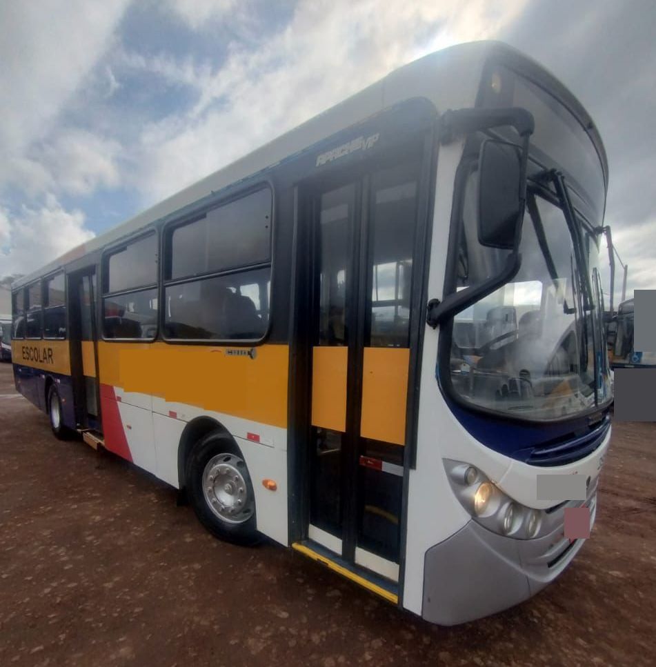 CAIO APACHE VIP ANO 2011 M.BENZ OF 1418 JM COD.301