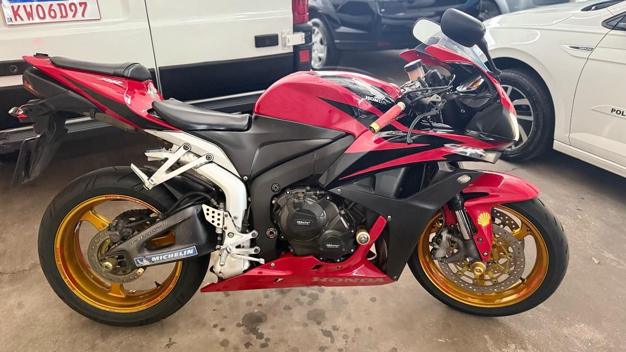 CBR 600 RR