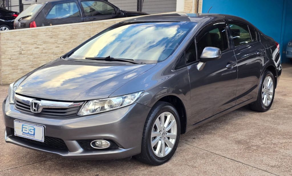 Civic Sedan LXS 1.8 Flex 16V 