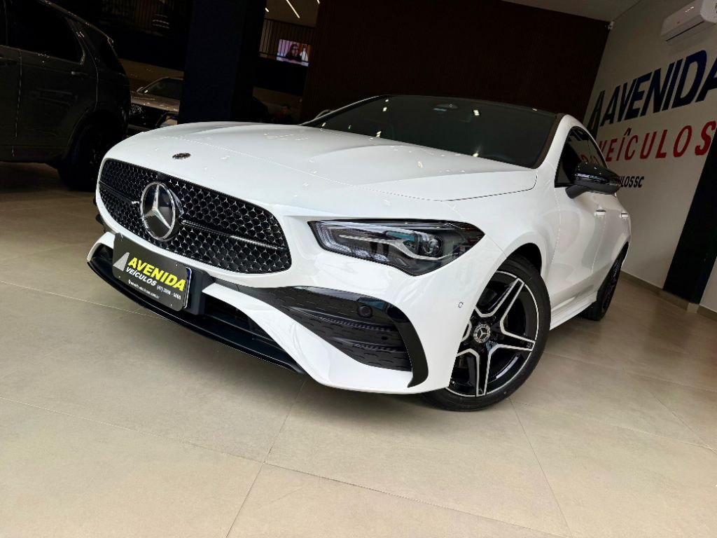 CLA-200 AMG Line 1.3 TB 16V Aut. (Hib.)