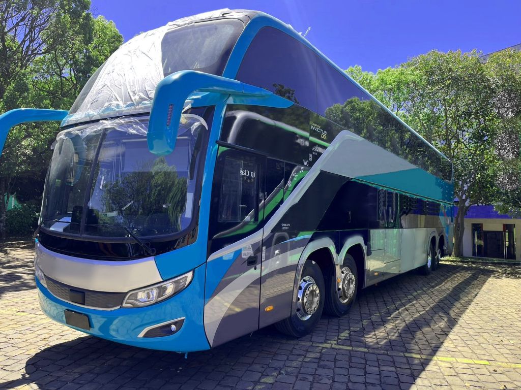 COMIL INVICTUS DD ANO 2026 VOLVO B510 R JM COD.1300