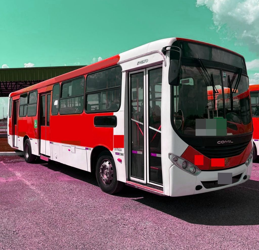 COMIL SVELTO ANO 2012 M.BENS OF 1721 JM COD.541