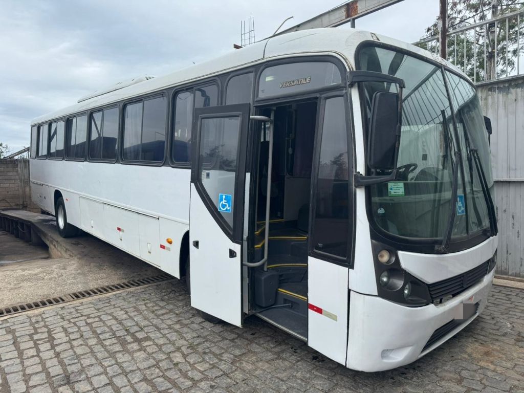 COMIL VERSATILE ANO 2009 VW 17.230 JM COD.1638