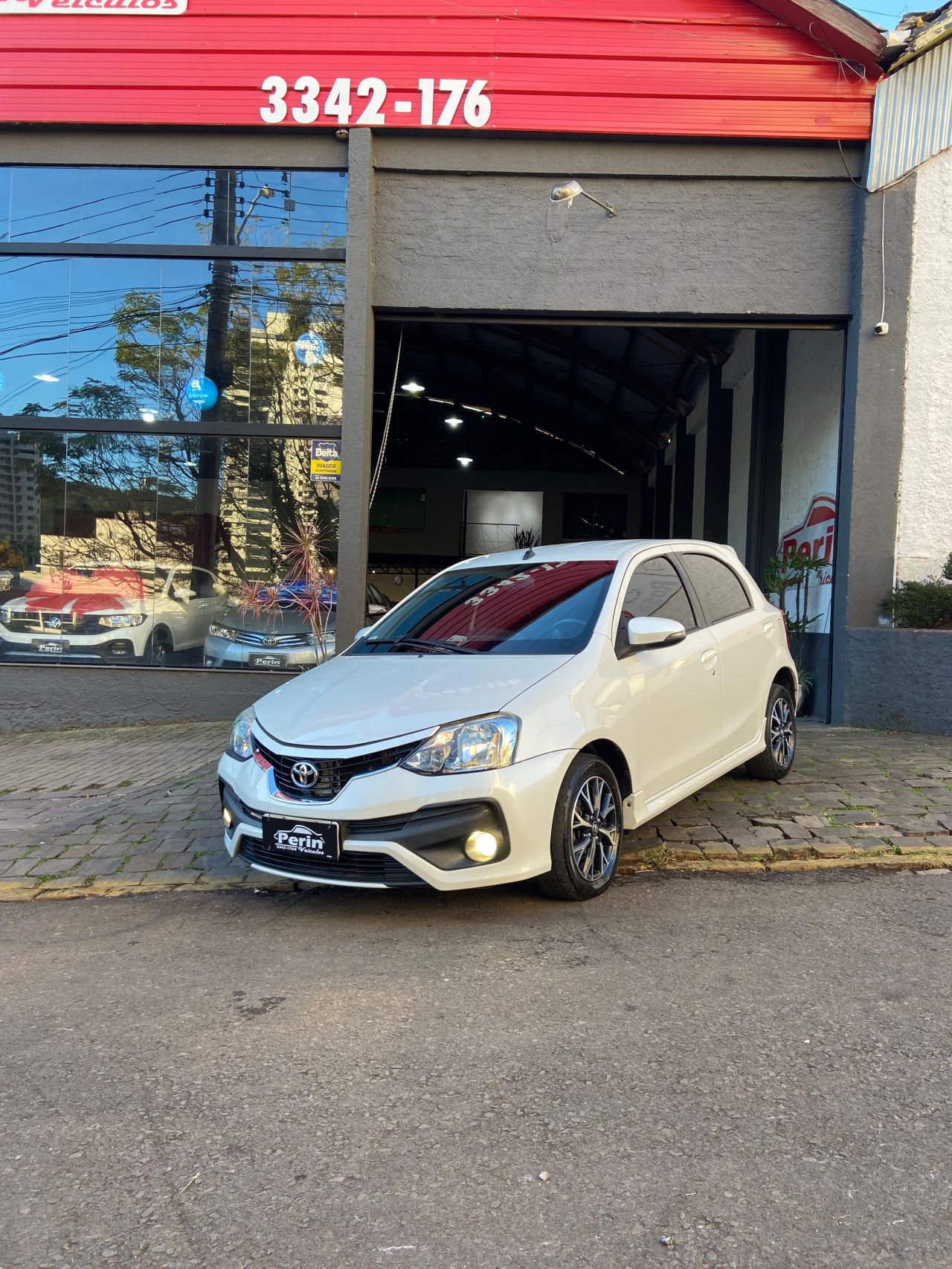 ETIOS PLATINUM AUTOMATICO