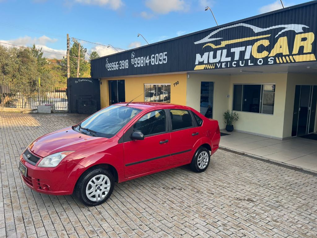 Fiesta Sedan 1.0 8V Flex 4p