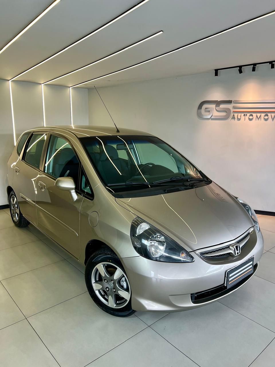 Fit LX 1.4/ 1.4 Flex 8V/16V 5p Mec.