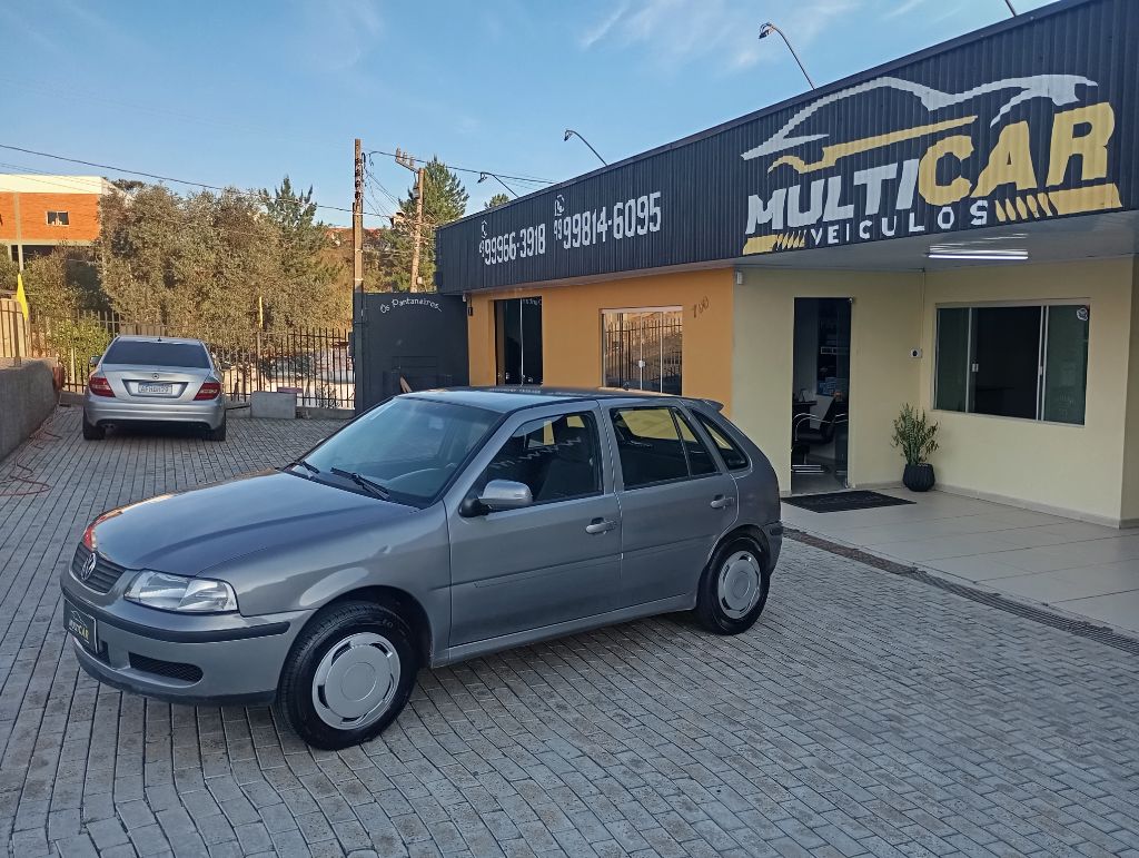 Gol 1000 Mi 16V/ Ouro 4p