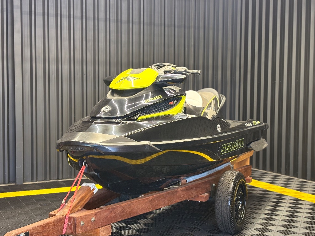 JET SKI SEA DOO RXT 260