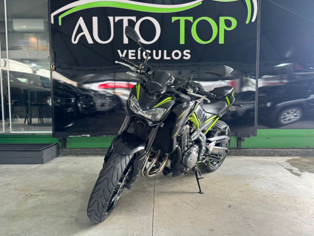 KAWASAKI Z900