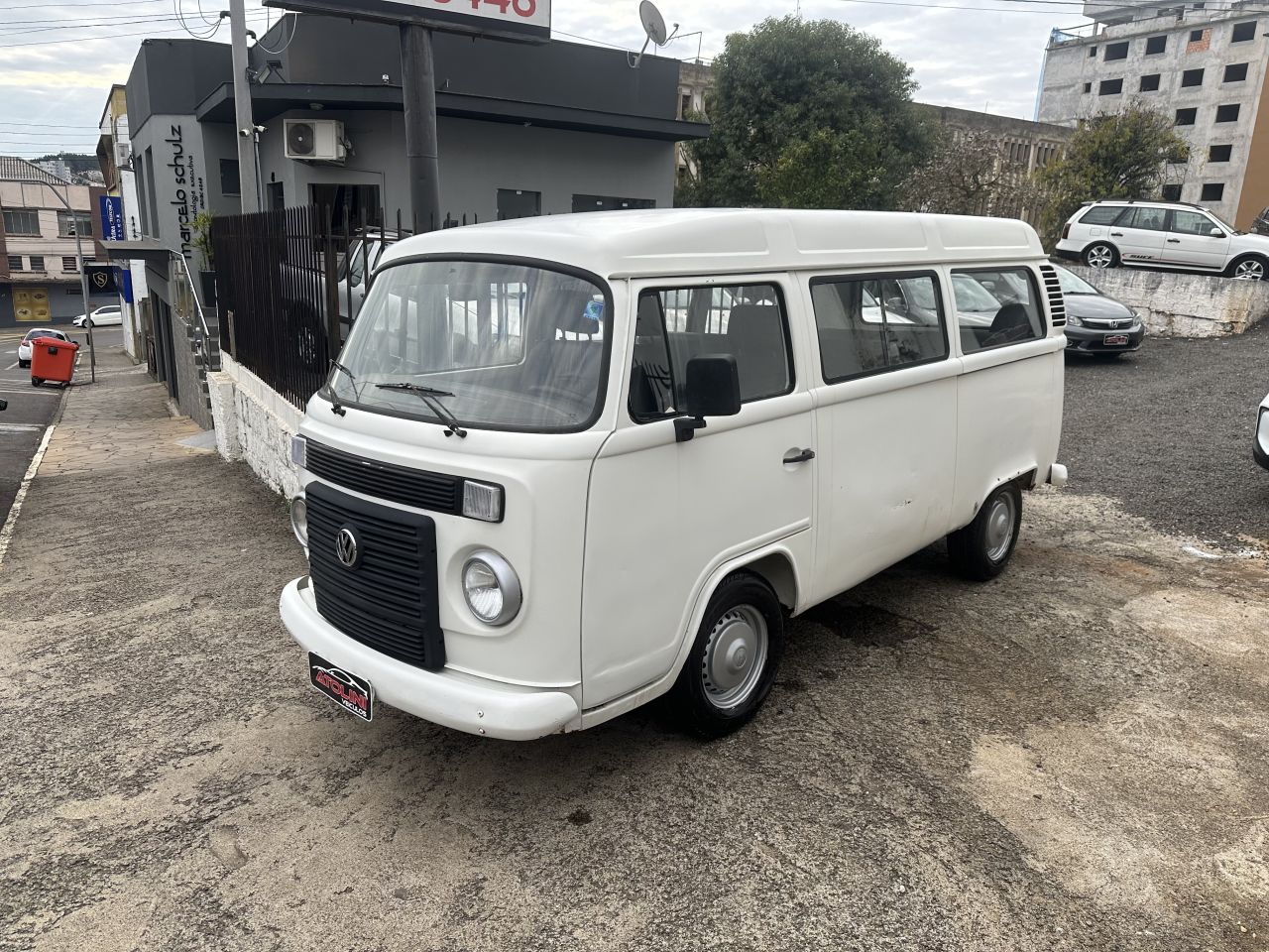 Kombi Lotacao 1.6 MPi