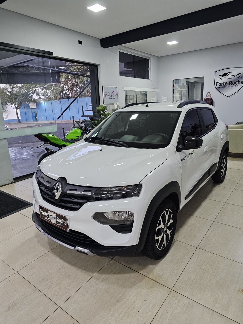 KWID OUTSIDER 1.0 Flex 12V 5p Mec.