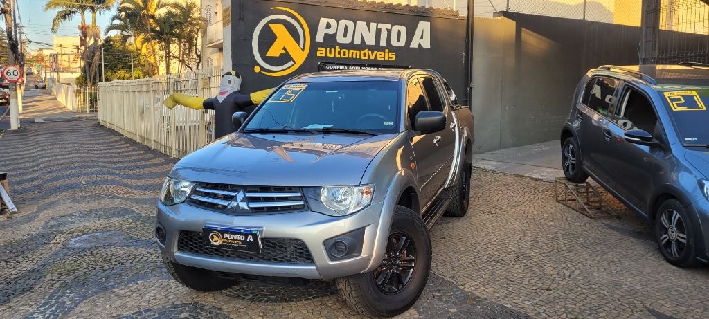 L200 Triton HLS 2.4 Flex 16V CD Mec.