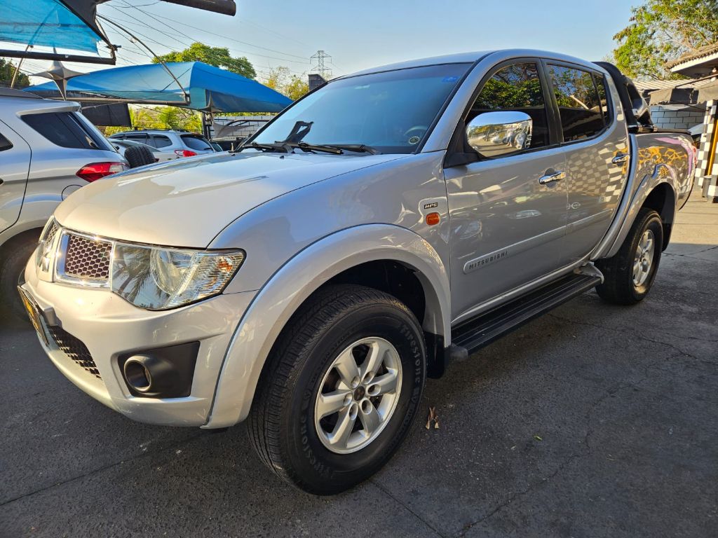 L200 Triton HPE 3.2 CD TB Int.Diesel Aut