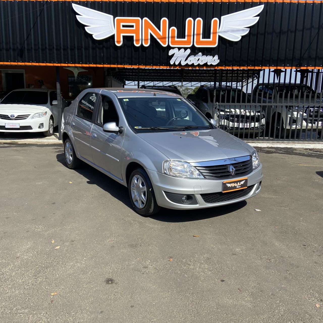 LOGAN Expression Hi-Flex 1.6 8V 4p