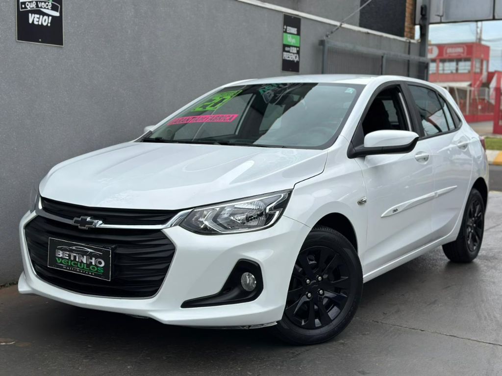 ONIX HATCH LT 1.0 12V Flex 5p Mec.