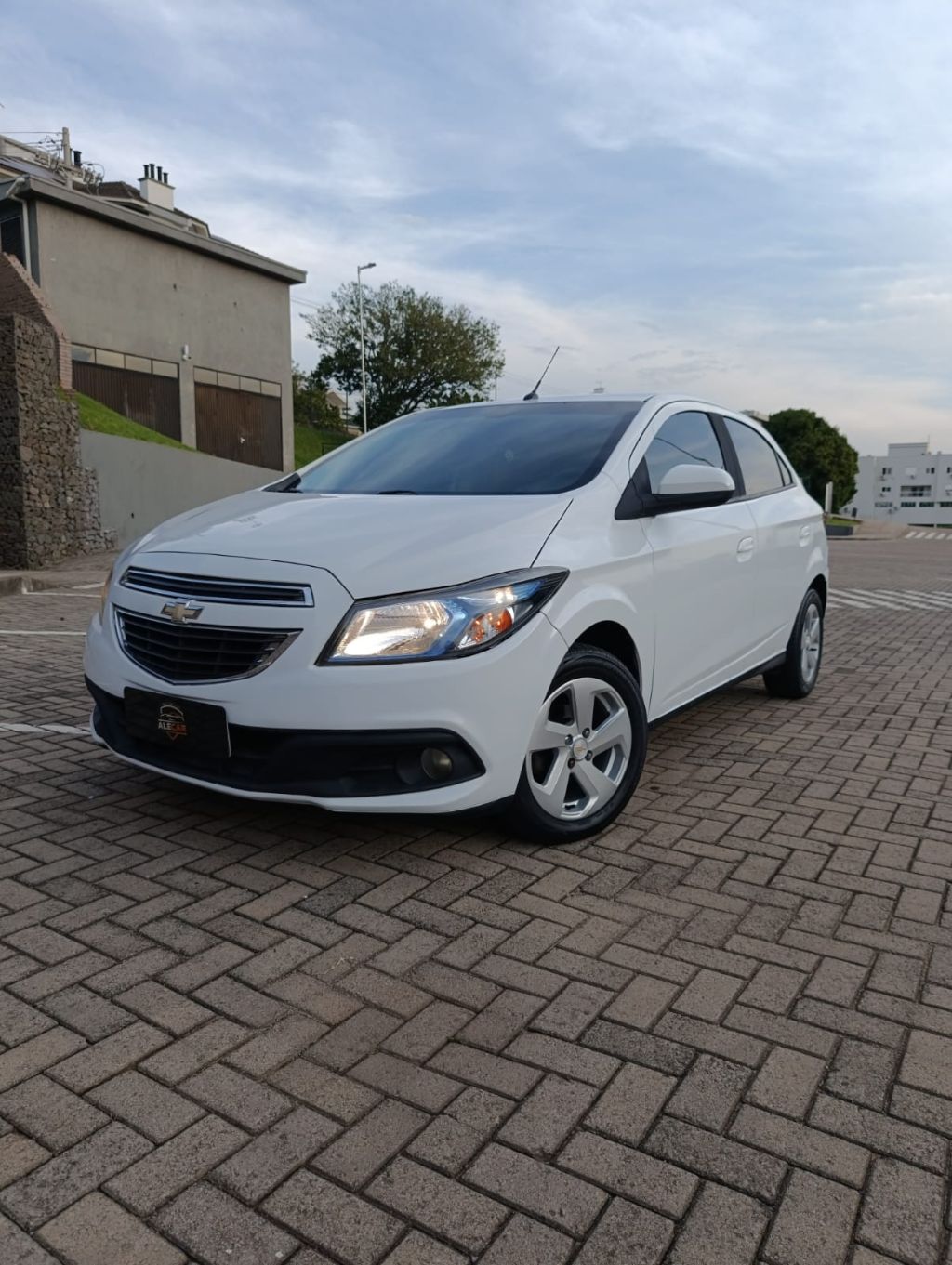 ONIX HATCH LT 1.4 8V FlexPower 5p Aut.