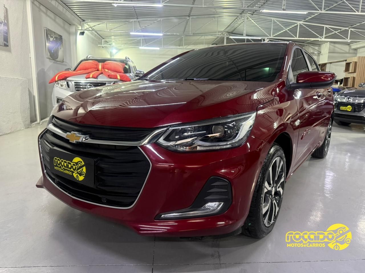 ONIX HATCH PREM. 1.0 Aut. 2023 - 29000KM