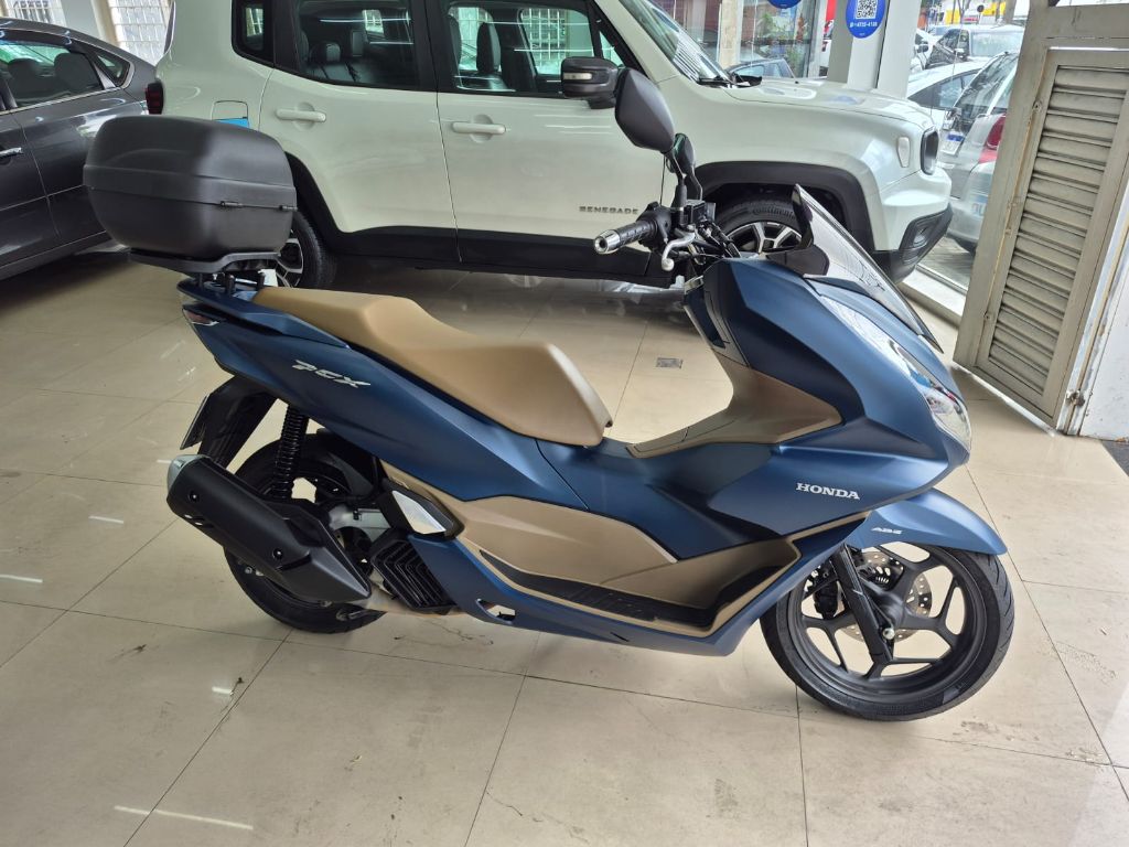 PCX 160 DLX
