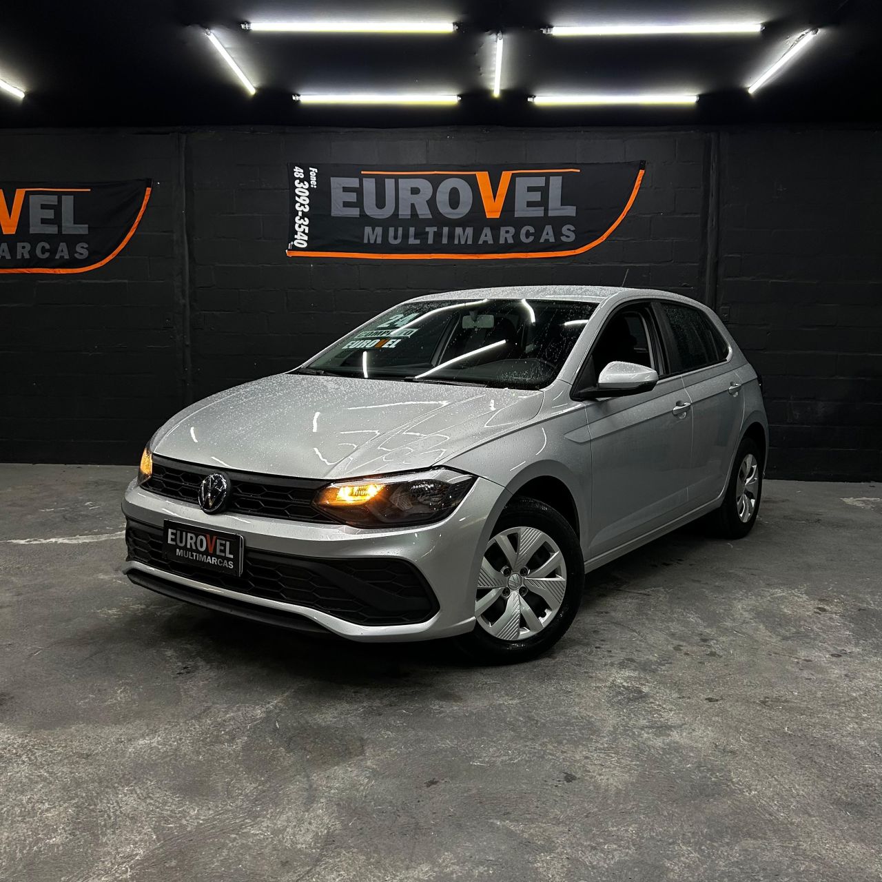 Polo Track 1.0 Flex 12V 5p