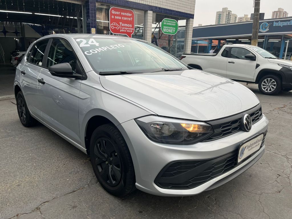 Polo Track 1.0 Flex 12V 5p