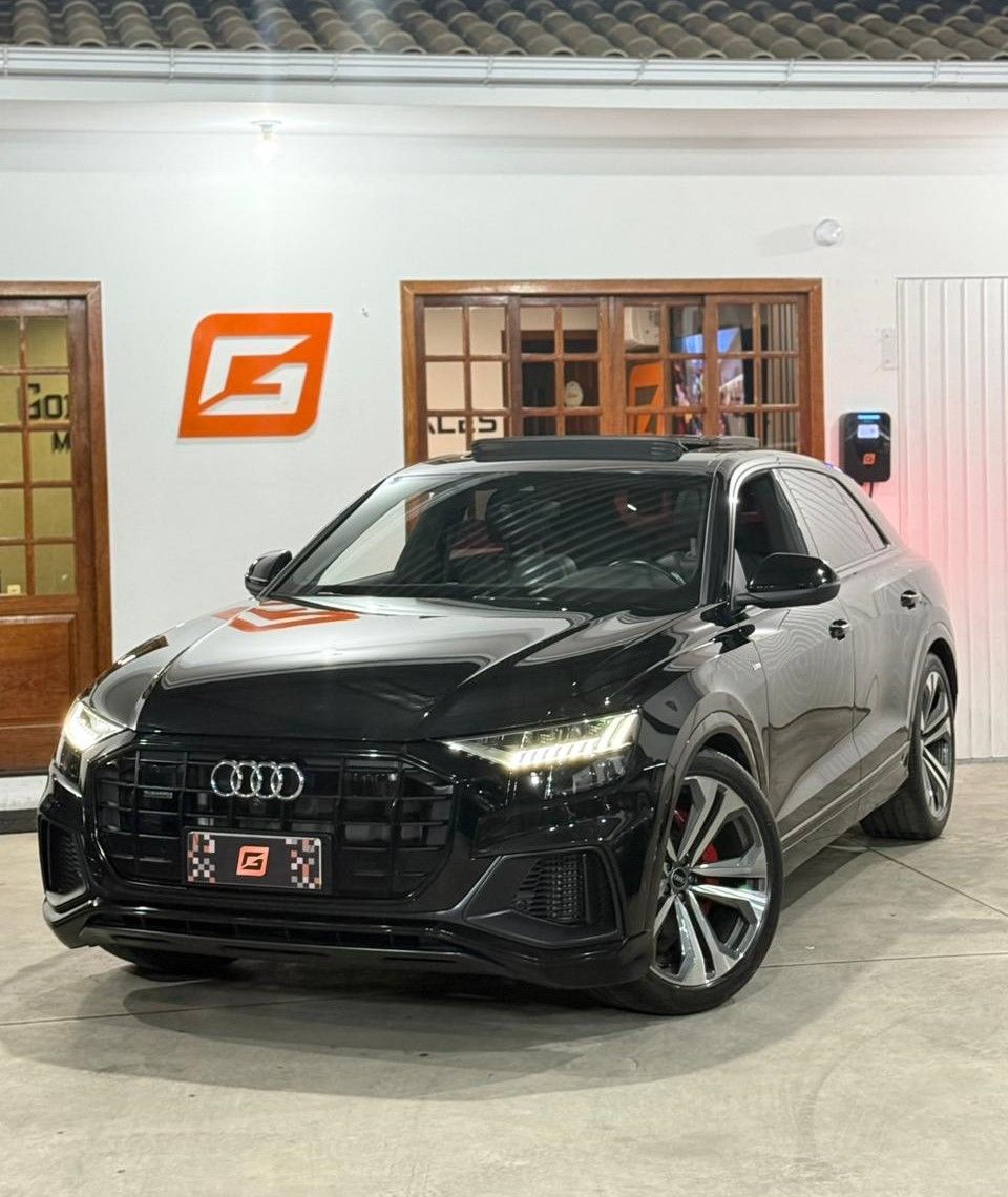 Q8 Perf.Black 3.0 TFSI Quat. S-tr/(Hib.)