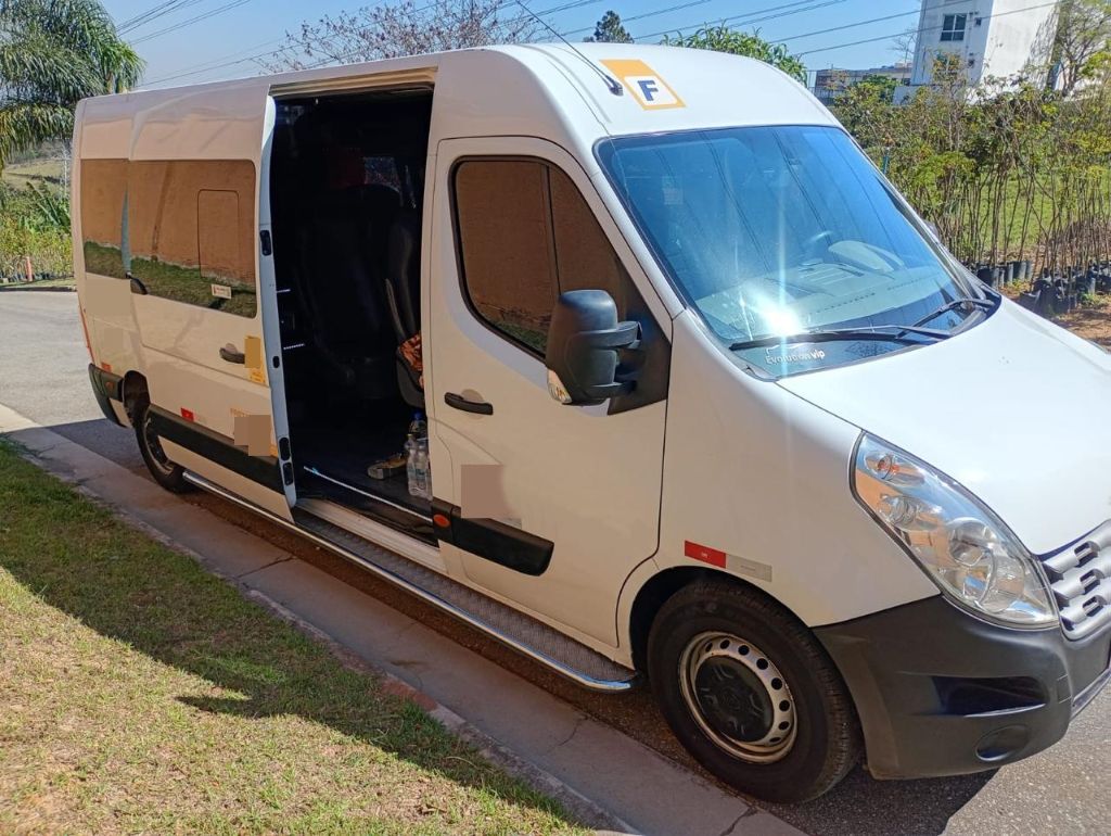 RENAULT MASTER L3H2 ANO 2018 LUXO JM COD.225