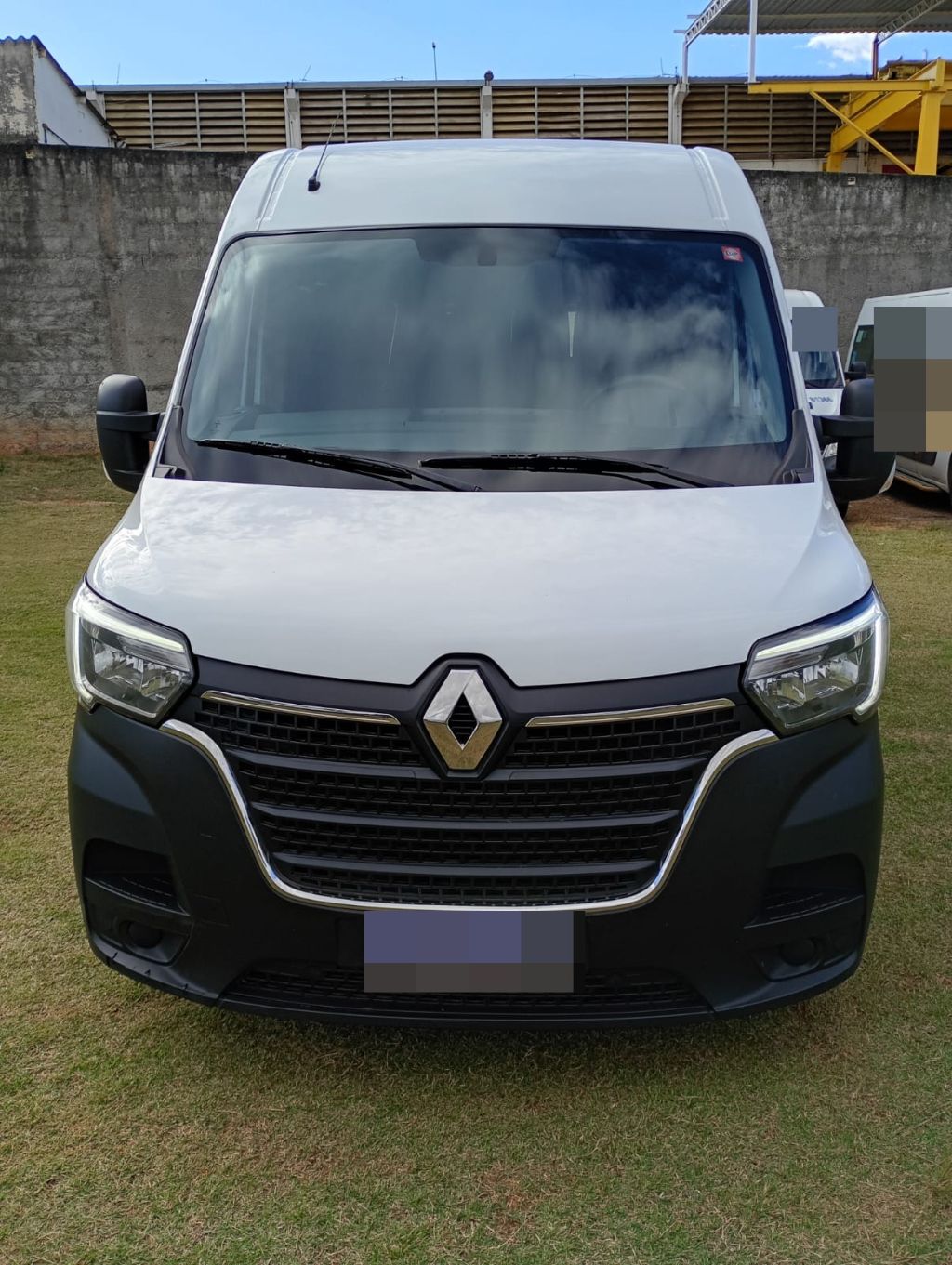 RENAULT MASTER L3H2 ANO 2023 LUXO JM COD.756