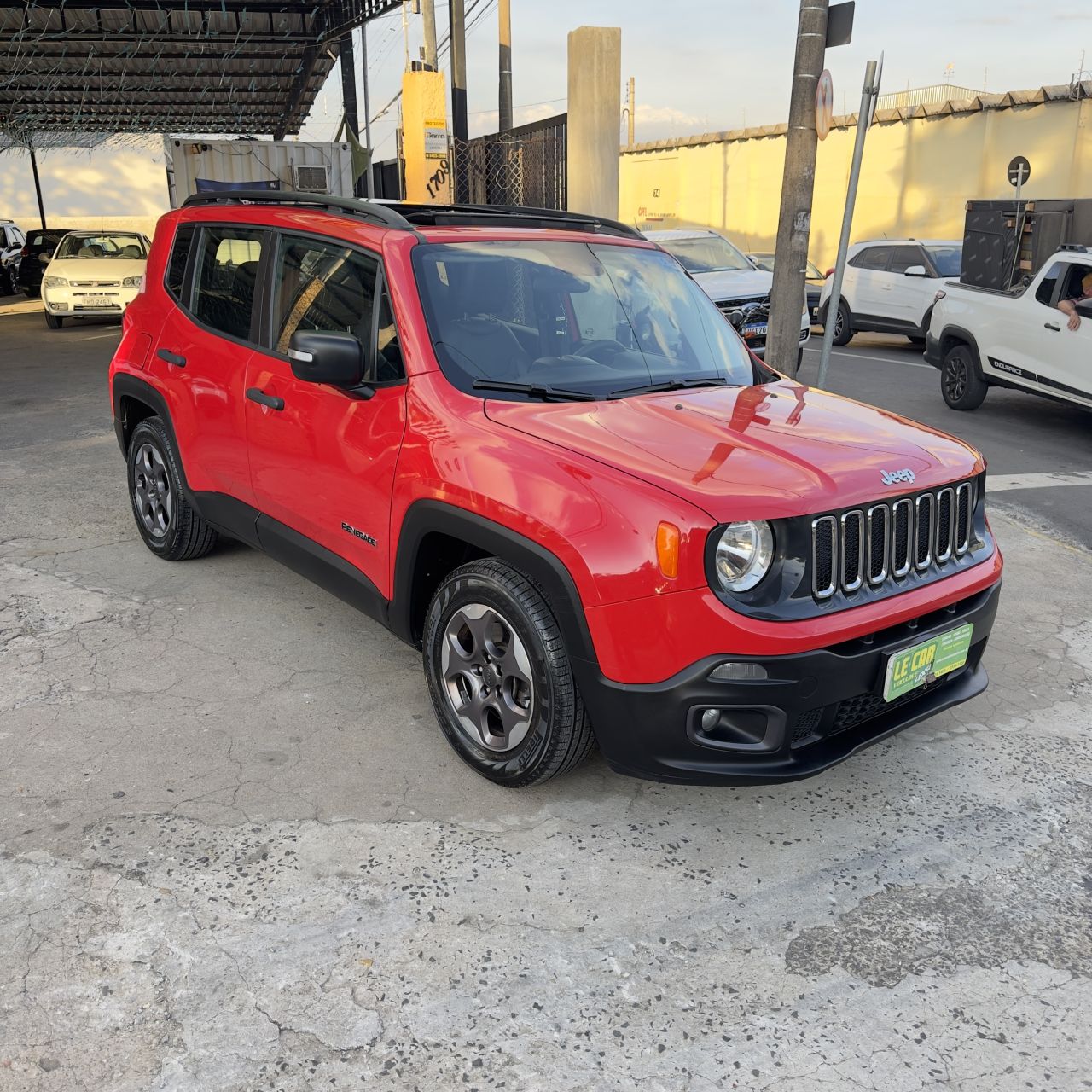 Renegade Sport 1.8 4x2 Flex 16V Aut.