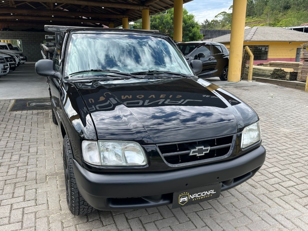 S10 Pick-Up Luxe 2.2 MPFI / EFI