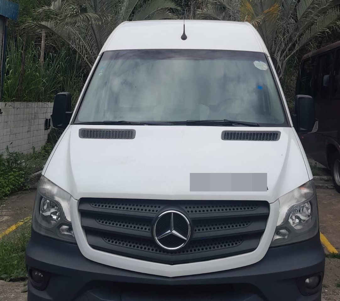 SPRINTER CDI 415 LONGA ANO 2019 COMPLETO JM COD.558