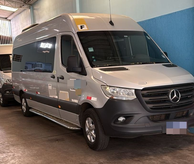 SPRINTER CDI 416 ANO 2021 LUXO JM COD.740