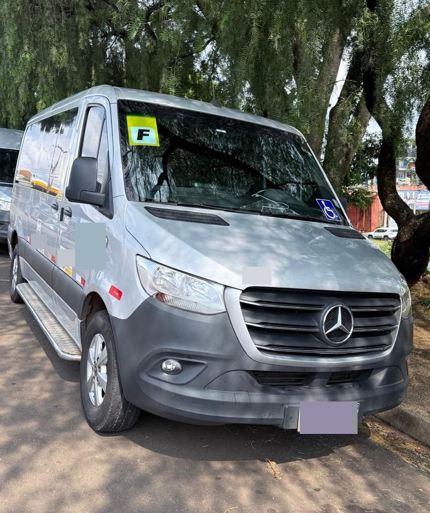 SPRINTER CDI 416 ANO 2022 CURTA T.BAIXO LUXO JM COD.14