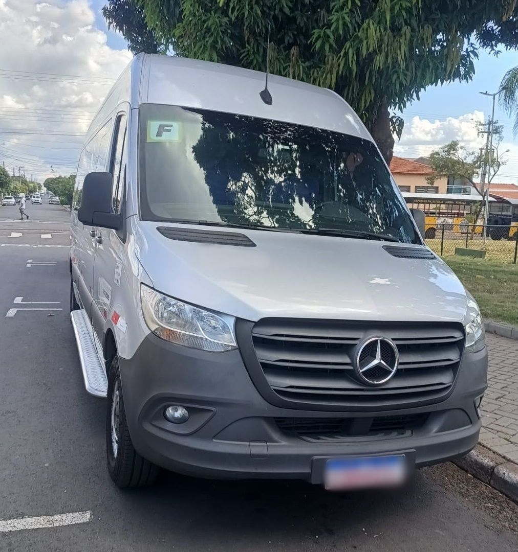 SPRINTER CDI 416 ANO 2022 EXECUTIVA JM COD.1656