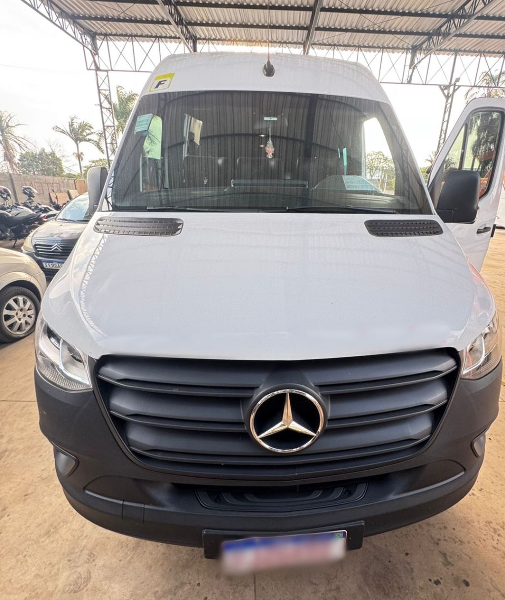 SPRINTER CDI 417 ANO 2024 EXECUTIVA JM COD.1644