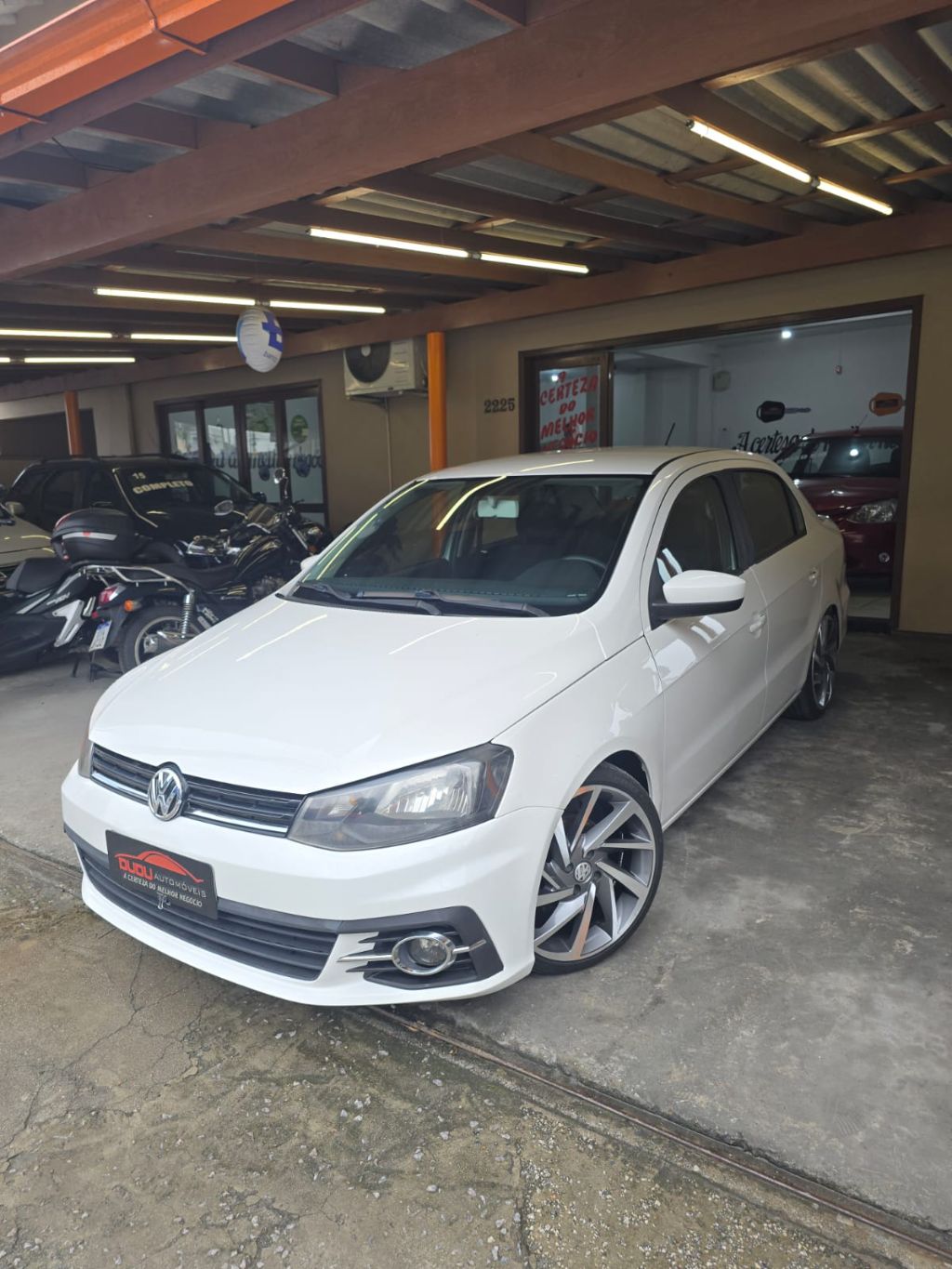 VOYAGE Trendline 1.6 T.Flex 8V 4p