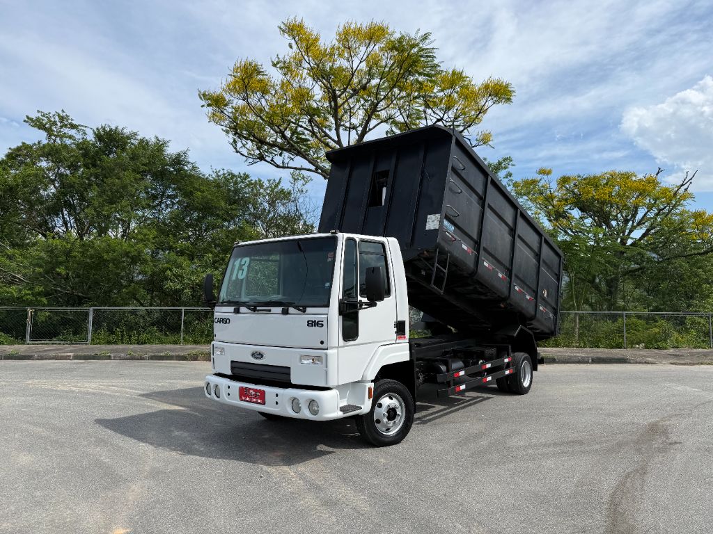 CARGO 816 CACAMBA BASCULANTE BAIXO KM
