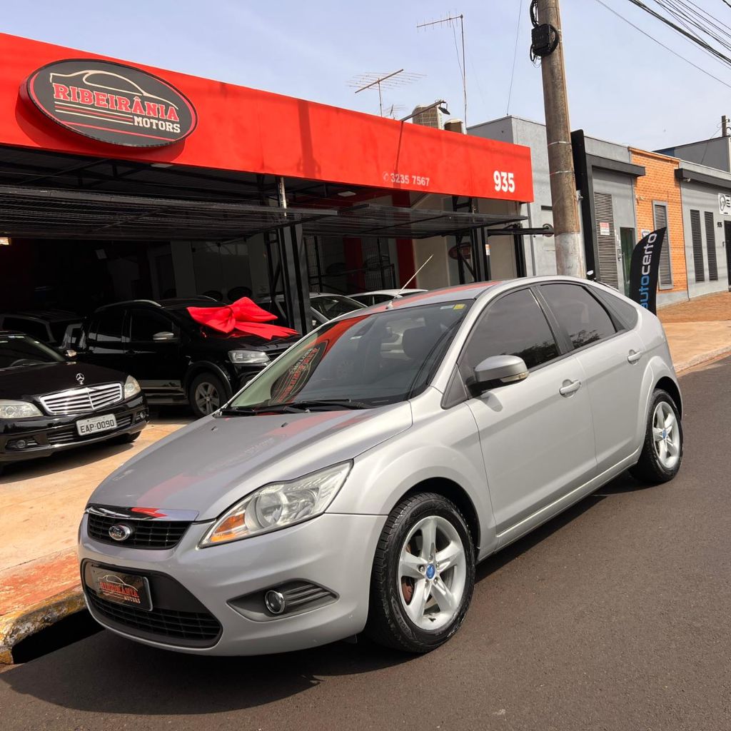 Focus 2.0 16V/SE/SE Plus Flex 5p Aut.