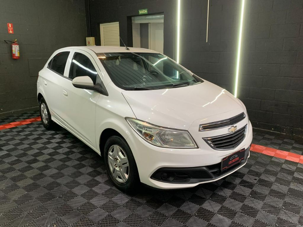 ONIX HATCH LT 1.0 8V FlexPower 5p Mec.