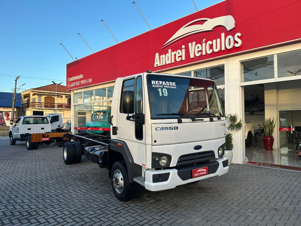 Repasse Ford Cargo 1119 ¾ Unico Dono 2019