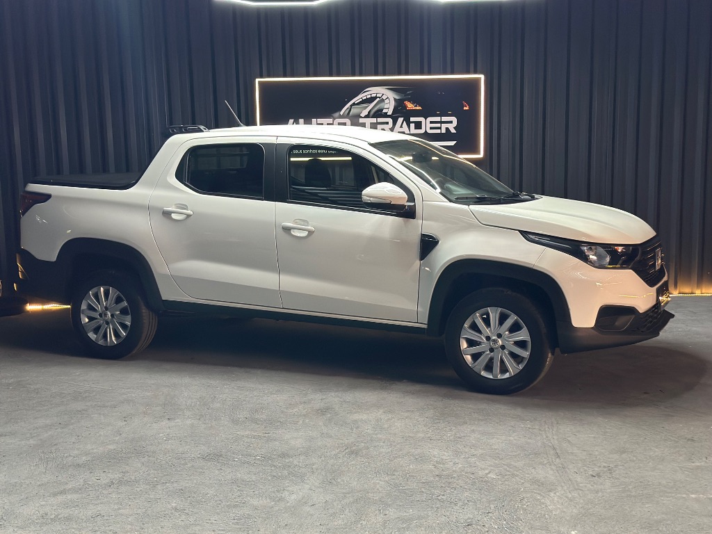 Strada Freedom 1.3 Flex 8V CD