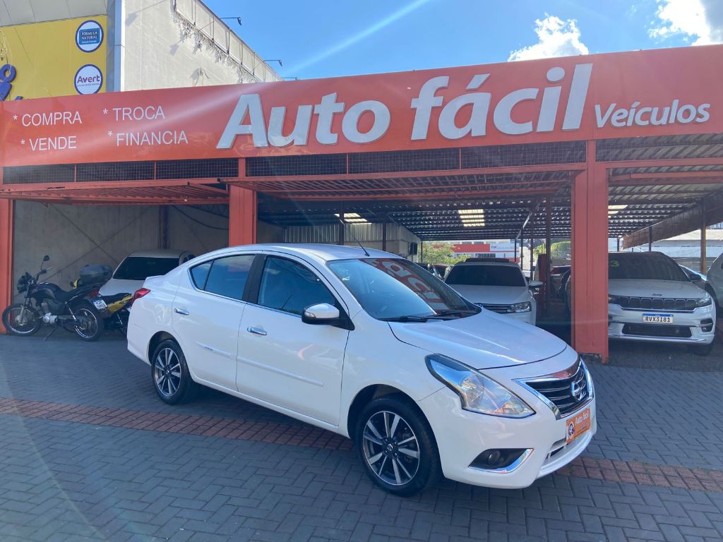 VERSA UNIQUE 1.6 16V FlexStart 4p Aut.