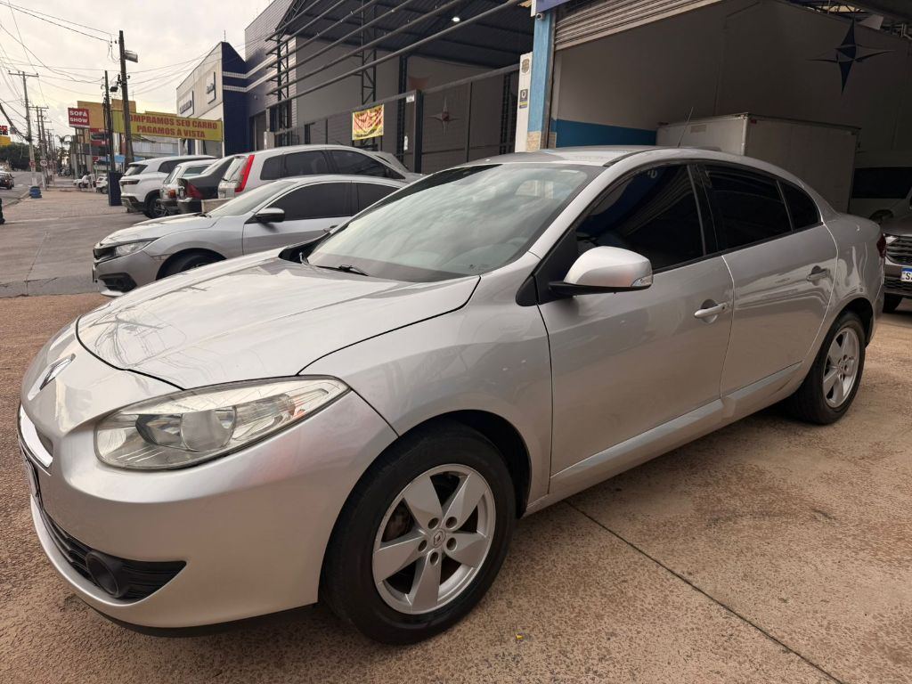 FLUENCE Sed. Dynamique 2.0 16V FLEX Aut.