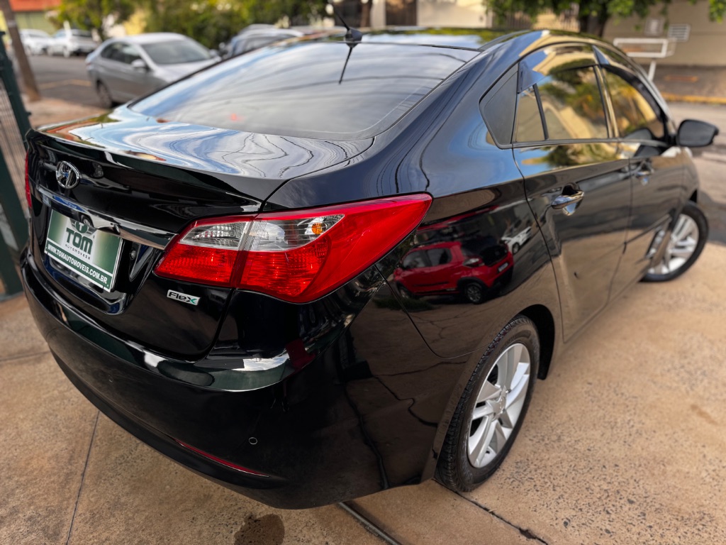 HB20S Premium 1.6 Flex 16V Aut. 4p