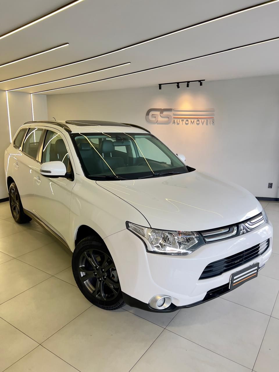 OUTLANDER 2.0 16V 160cv Aut.